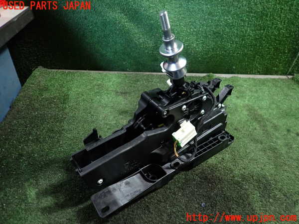 1UPJ-26707555]ランエボ10(CZ4A)ATシフトレバー 中古_m0002.jpg
