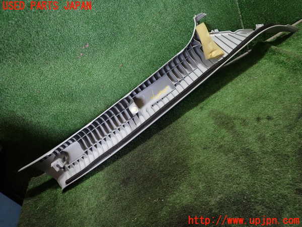 1UPJ-26707660]ランエボ10(CZ4A)左フロントピラートリム 中古_m0002.jpg