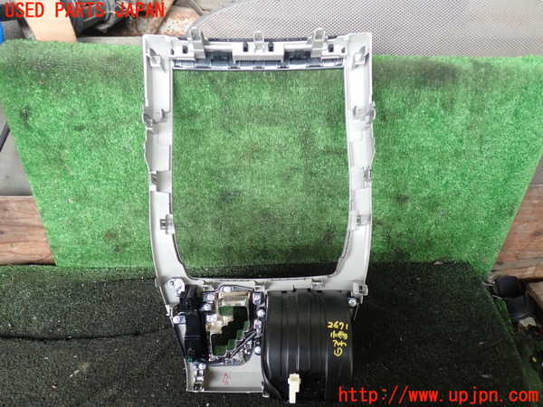 1UPJ-26717841]ヴェルファイア(ANH20W)小物入れ1 中古_m0005.jpg