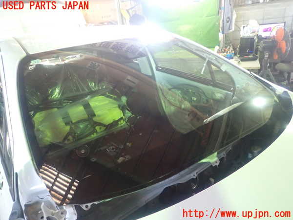 5UPJ-26721195]アクア(AQUA)(MXPK11)フロントガラス NSG M311 中古_m0001.jpg