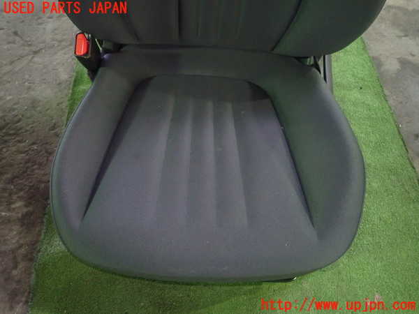 1UPJ-26727065]アクア(AQUA)(MXPK11)助手席シート 中古_m0002.jpg