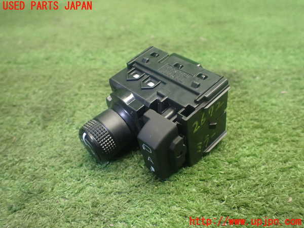 5UPJ-26726280]アクア(AQUA)(MXPK11)ミラースイッチ 中古_m0002.jpg