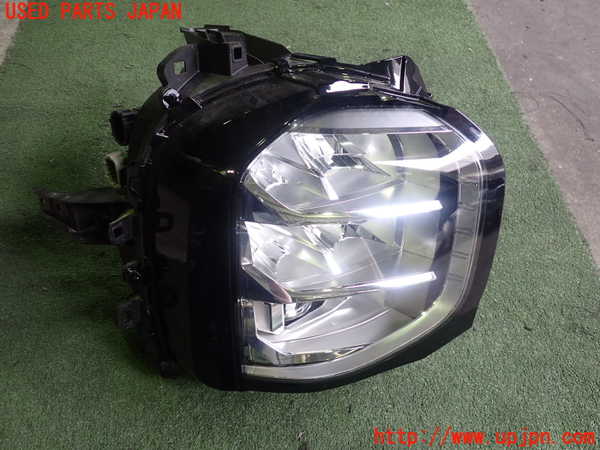 2UPJ-26731130]アウトランダーPHEV(GN0W)右ヘッドライト LED 中古_m0001.jpg
