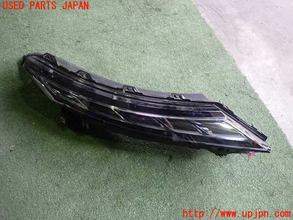 2UPJ-26731150]アウトランダーPHEV(GN0W)右コーナーランプ 【ジャンク品】 中古_m0001.jpg