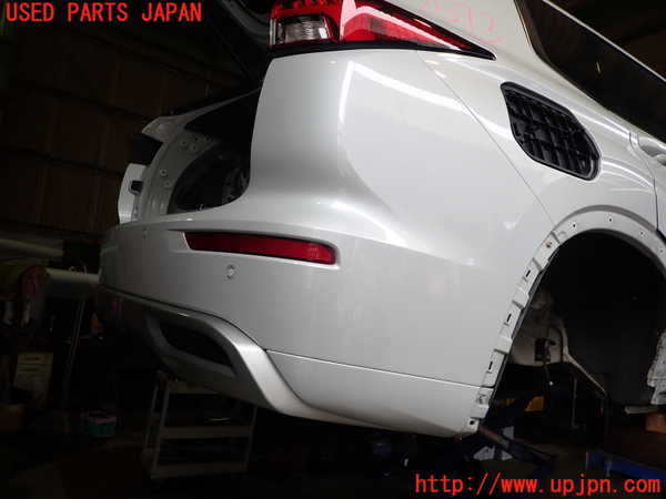2UPJ-26731610]アウトランダーPHEV(GN0W)リアバンパー 中古_m0002.jpg