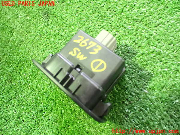 2UPJ-26736306]アウトランダーPHEV(GN0W)スイッチ1 (バックドア) 中古_m0002.jpg