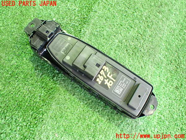 2UPJ-26736240]アウトランダーPHEV(GN0W)右前パワーウィンドウスイッチ 中古_m0002.jpg