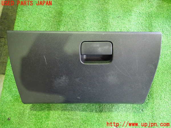 2UPJ-26737516]アウトランダーPHEV(GN0W)グローブボックス1 中古_m0001.jpg