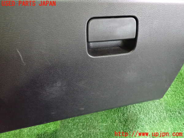 2UPJ-26737516]アウトランダーPHEV(GN0W)グローブボックス1 中古_m0002.jpg