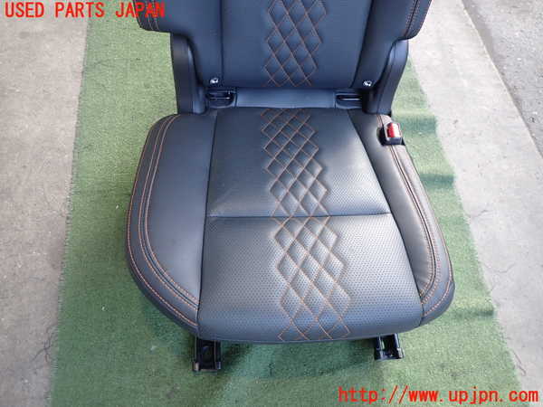 2UPJ-26737145]アウトランダーPHEV(GN0W)右2列目シート 中古_m0002.jpg