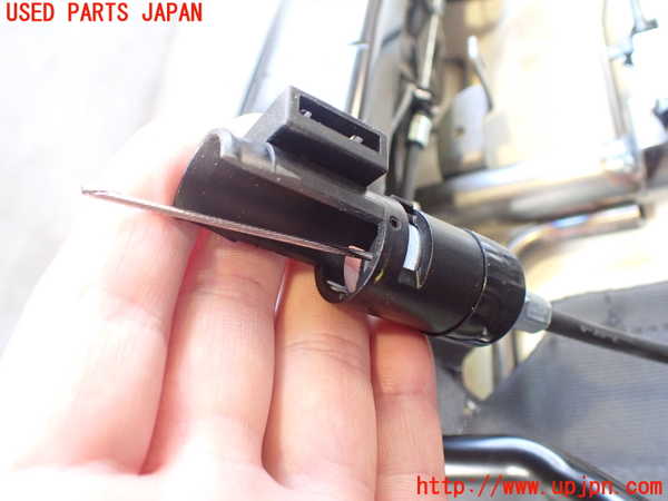 2UPJ-26737145]アウトランダーPHEV(GN0W)右2列目シート 中古_m0005.jpg