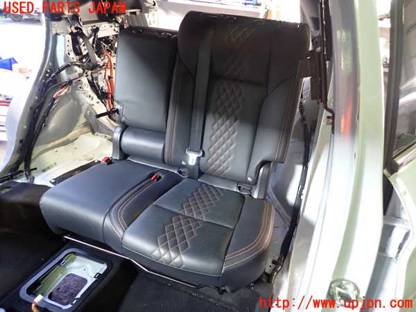 2UPJ-26737175]アウトランダーPHEV(GN0W)左2列目シート 中古_m0001.jpg