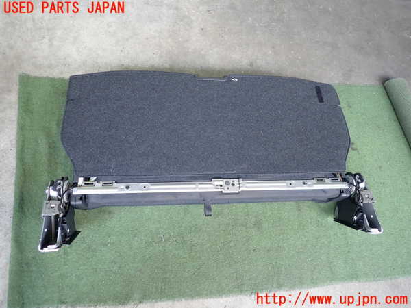 2UPJ-26737210]アウトランダーPHEV(GN0W)3列目シート 中古_m0003.jpg