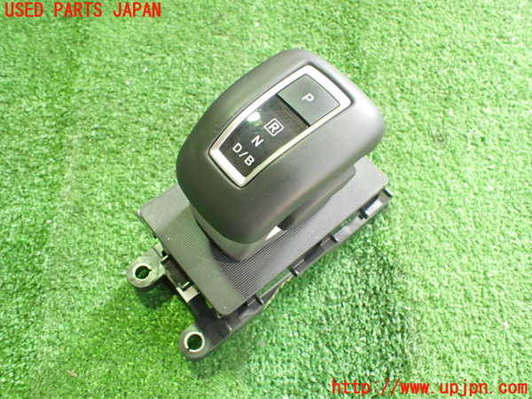 2UPJ-26737555]アウトランダーPHEV(GN0W)ATシフトレバー 中古_m0001.jpg