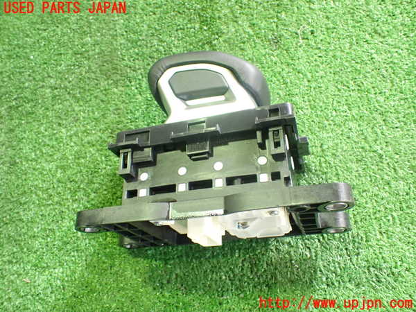 2UPJ-26737555]アウトランダーPHEV(GN0W)ATシフトレバー 中古_m0003.jpg