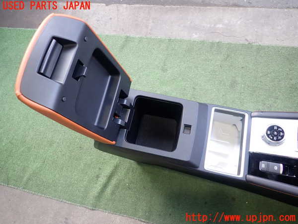 2UPJ-26737540]アウトランダーPHEV(GN0W)センターコンソール 中古_m0003.jpg