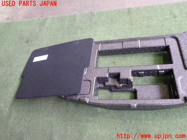 2UPJ-26737773]アウトランダーPHEV(GN0W)ラゲッジトレイ3 中古_m0002.jpg