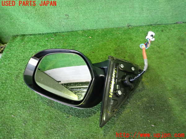 2UPJ-26741210]アウトランダーPHEV(GG2W)右ドアミラー 【ジャンク品】 中古_m0003.jpg