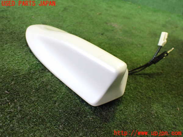 2UPJ-26746550]アウトランダーPHEV(GG2W)アンテナ 中古_m0002.jpg