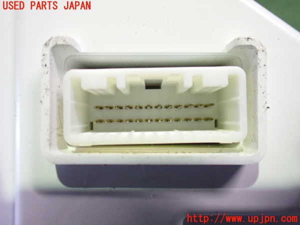 2UPJ-26746170]アウトランダーPHEV(GG2W)スピードメーター 中古_m0003.jpg