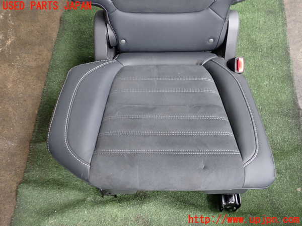 2UPJ-26747145]アウトランダーPHEV(GG2W)右2列目シート 中古_m0003.jpg