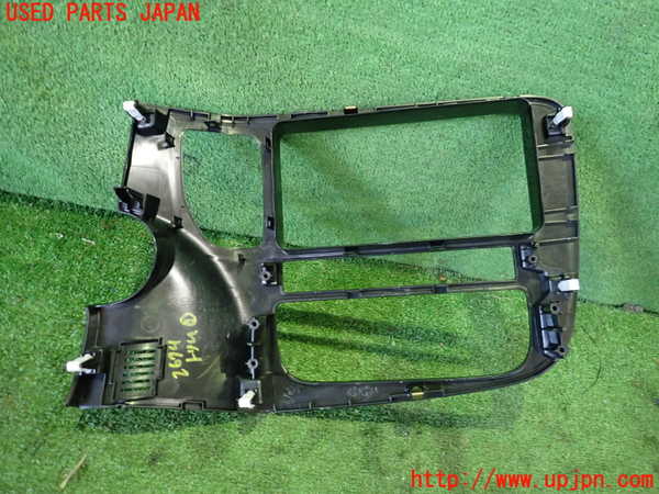 2UPJ-26747691]アウトランダーPHEV(GG2W)内装トリム類1 中古_m0002.jpg