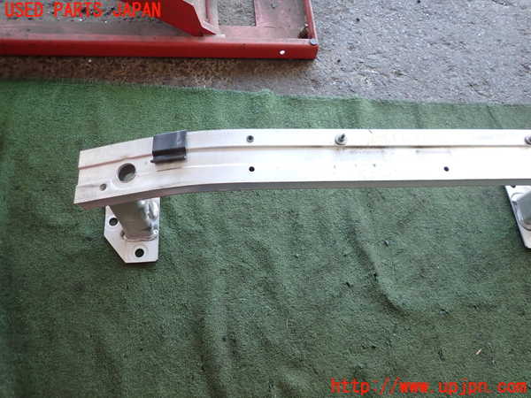 2UPJ-26751014]ルノー・ルーテシア(RM5M1)フロントバンパーホースメント 中古_m0002.jpg