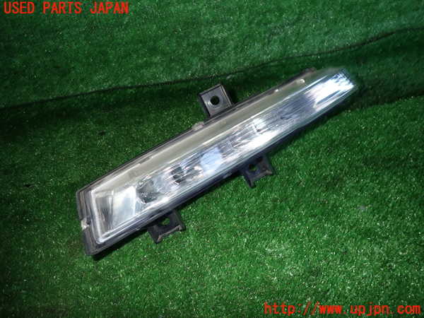 2UPJ-26751150]ルノー・ルーテシア(RM5M1)右コーナーランプ 中古_m0001.jpg