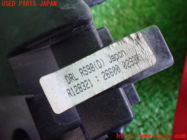 2UPJ-26751150]ルノー・ルーテシア(RM5M1)右コーナーランプ 中古_m0004.jpg