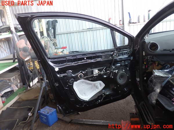 2UPJ-26751260]ルノー・ルーテシア(RM5M1)左前ドア (43R-009007 M40) 中古_m0004.jpg