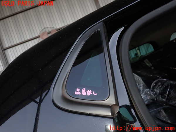 2UPJ-26751380]ルノー・ルーテシア(RM5M1)右クォーターガラス 中古_m0001.jpg