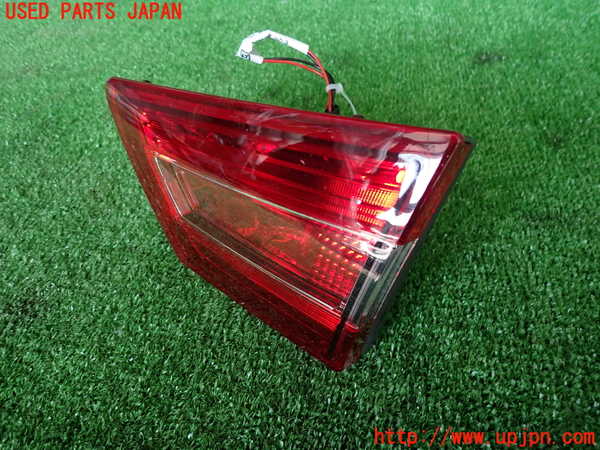 5UPJ-26751550]ルノー・ルーテシア(RM5M1)右リアフィニッシャー 中古_m0001.jpg