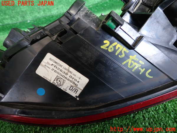 2UPJ-26751530]ルノー・ルーテシア(RM5M1)右テールランプ 中古_m0004.jpg