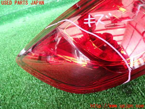 2UPJ-26751536]ルノー・ルーテシア(RM5M1)左テールランプ 中古_m0002.jpg