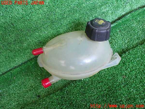 2UPJ-26752410]ルノー・ルーテシア(RM5M1)ラジエータータンク 中古_m0001.jpg