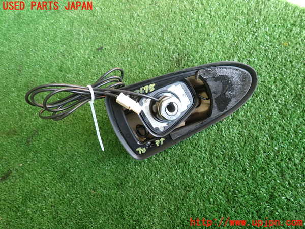 2UPJ-26756550]ルノー・ルーテシア(RM5M1)アンテナ 中古_m0003.jpg