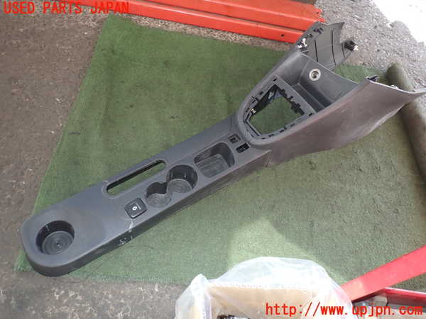 2UPJ-26757540]ルノー・ルーテシア(RM5M1)センターコンソール 中古_m0002.jpg