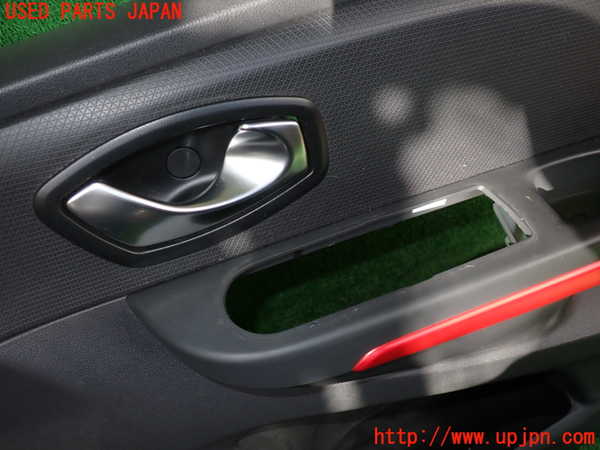 2UPJ-26751234]ルノー・ルーテシア(RM5M1)右前ドア内張り 中古_m0002.jpg