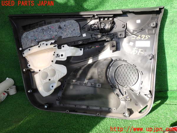 2UPJ-26751234]ルノー・ルーテシア(RM5M1)右前ドア内張り 中古_m0003.jpg