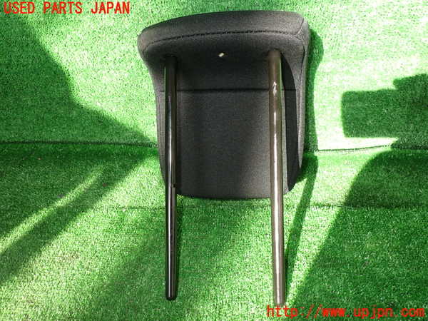 2UPJ-26757130]ルノー・ルーテシア(RM5M1)真中2列目ヘッドレスト 中古_m0002.jpg