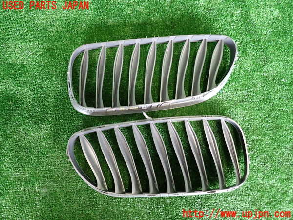 2UPJ-26761050]BMW Z4 クーペ(DU30)ラジエターグリル 中古 【E86】_m0002.jpg