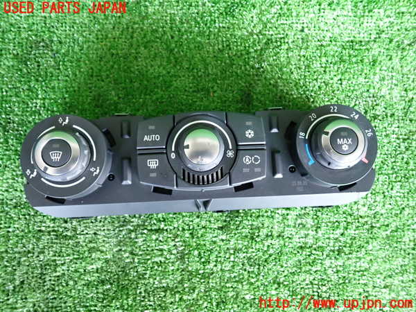 2UPJ-26766066]BMW Z4 クーペ(DU30)エアコンスイッチ1 中古 【E86】_m0001.jpg
