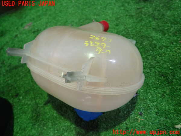 5UPJ-26772410]アバルト・595(31214T)ラジエータータンク 中古_m0002.jpg