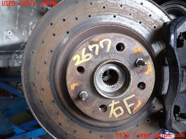 1UPJ-26774290]アバルト・595(31214T)右フロントナックルハブ 中古_m0001.jpg