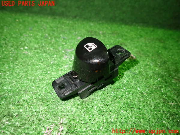 1UPJ-26776240]アバルト・595(31214T)右前パワーウィンドウスイッチ 中古_m0001.jpg
