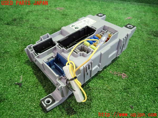 1UPJ-26776741]アバルト・595(31214T)ヒューズボックス1 中古_m0001.jpg