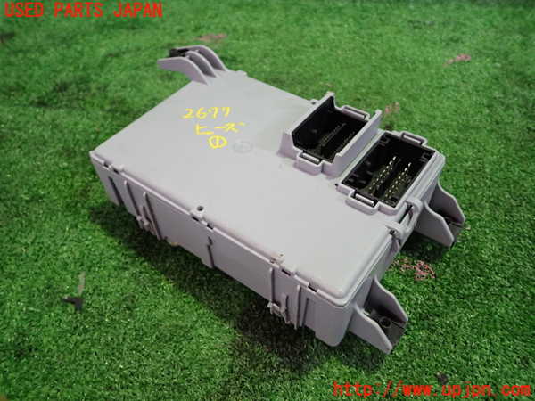 1UPJ-26776741]アバルト・595(31214T)ヒューズボックス1 中古_m0003.jpg