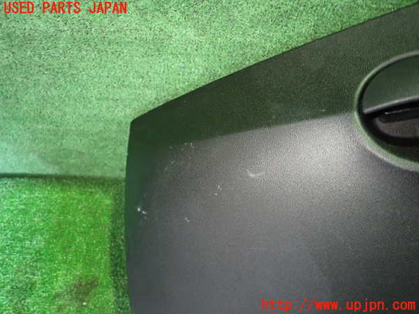 5UPJ-26777516]アバルト・595(31214T)グローブボックス1 中古_m0002.jpg
