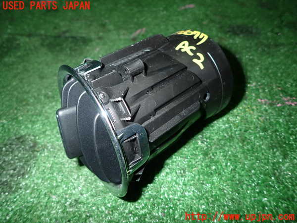 1UPJ-26777527]アバルト・595(31214T)エアコン吹き出し口2 左 中古_m0002.jpg