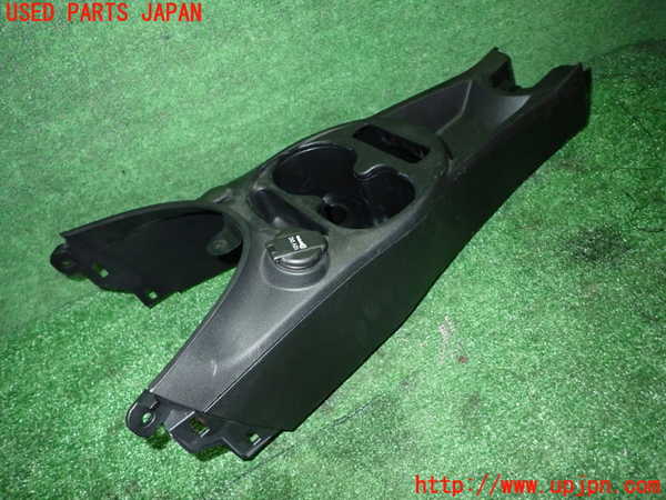 5UPJ-26777540]アバルト・595(31214T)センターコンソール 中古_m0003.jpg